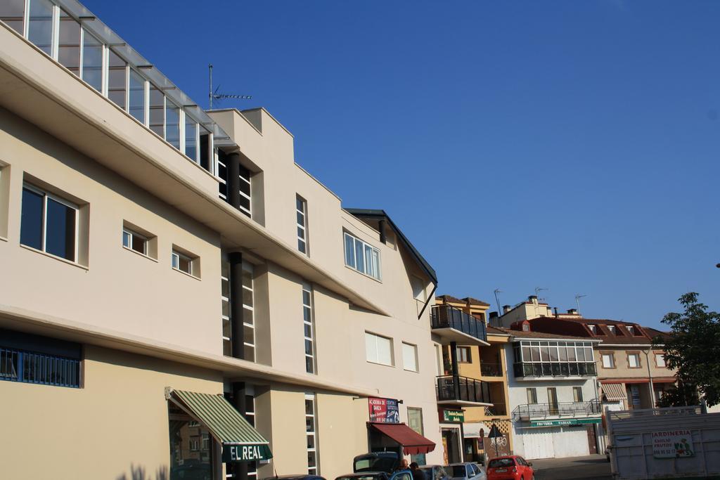 Ar Apartamentos Soto Real Rom bilde