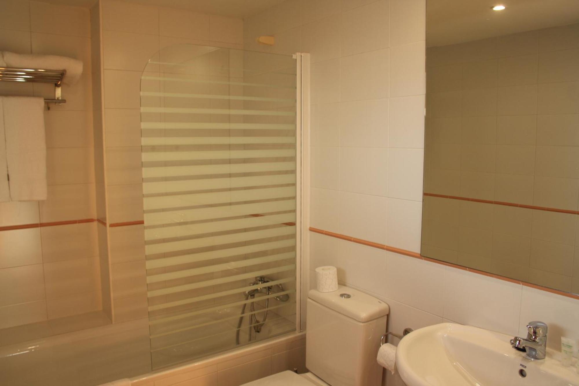 Ar Apartamentos Soto Real Rom bilde